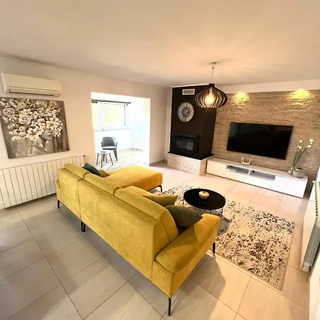 Apartamento Diana *